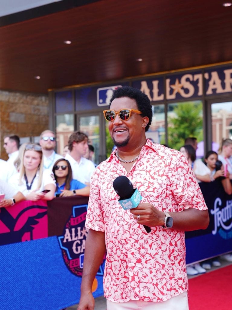 Pedro Martinez at the Frutitas event